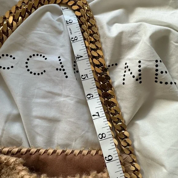 Stella McCartney Gold Chain Tan Shoulder Bag - Picture 11 of 16
